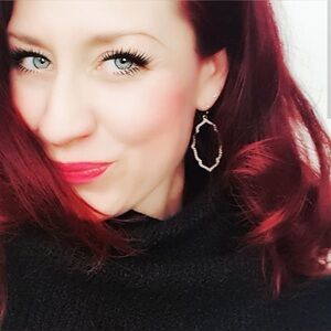 Meet your Posher, Elizabeth